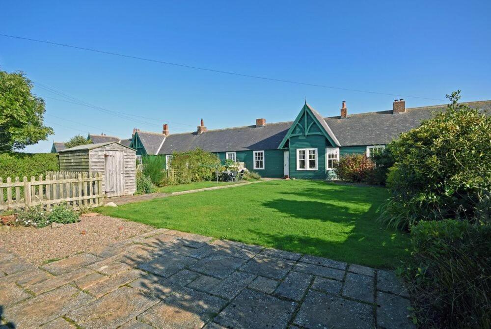 Armstrong Cottages No2 Bamburgh Buitenkant foto